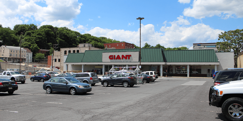 alvernia-agrees-purchase-giant-grocery-store-pottsville