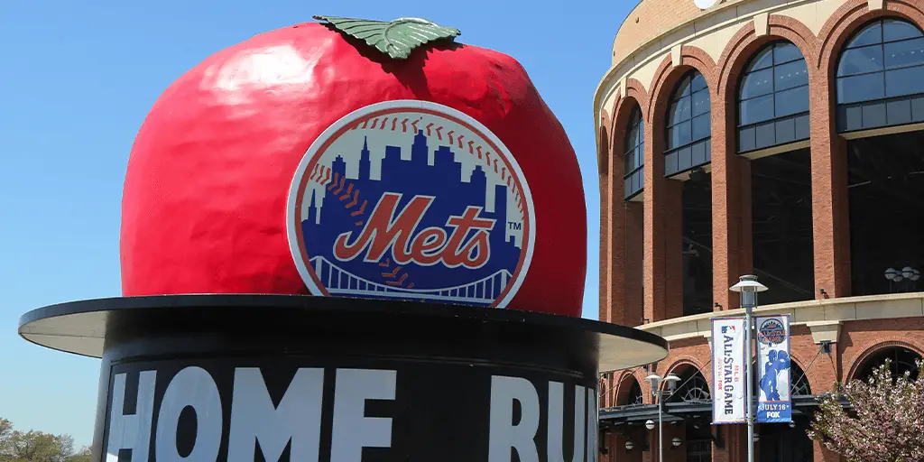 blankenhorn scores tying run mets beat phillies 9th inning rally